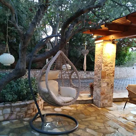 Vena Villa *